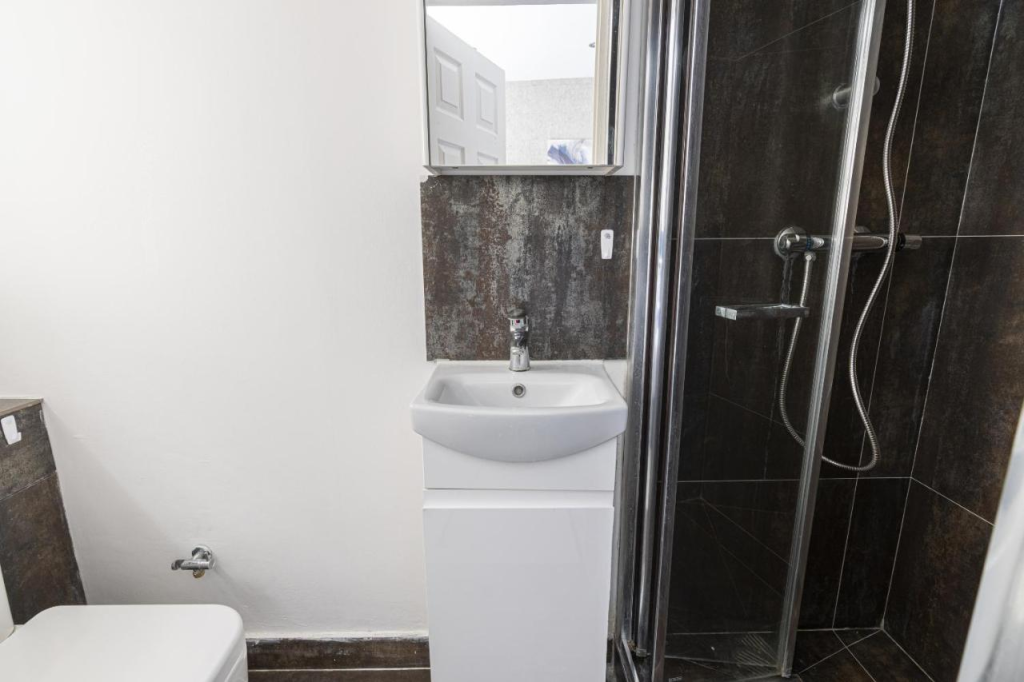 Capture-2568-02-27-153842