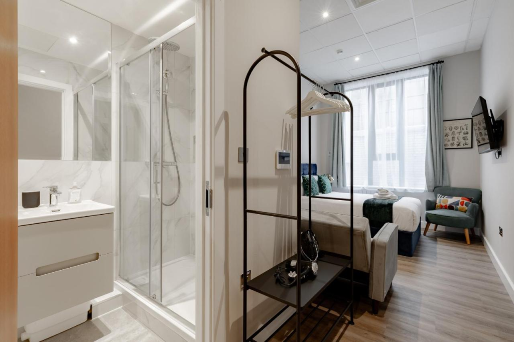 Capture-2568-02-27-154541