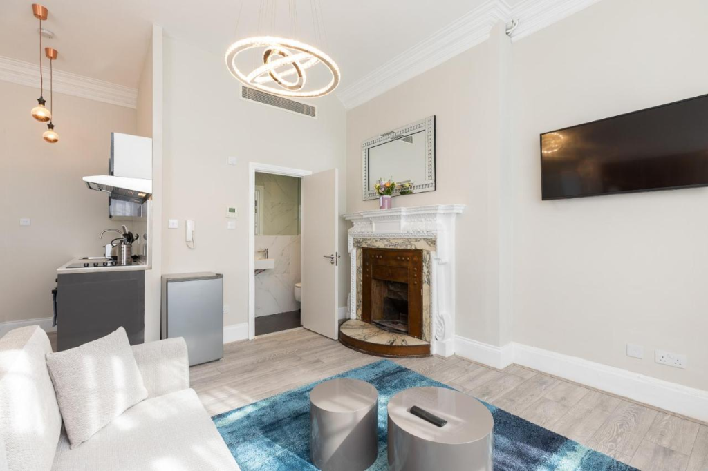 Capture-2568-02-27-160510