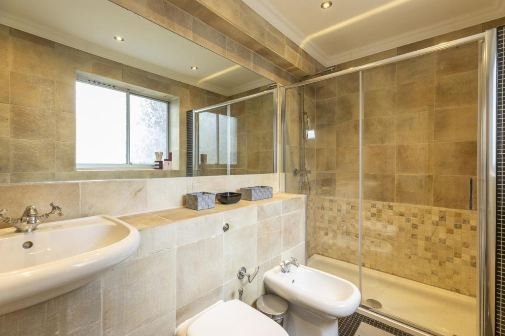 Capture-2568-02-27-161337