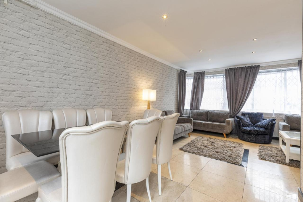 Capture-2568-02-27-161358