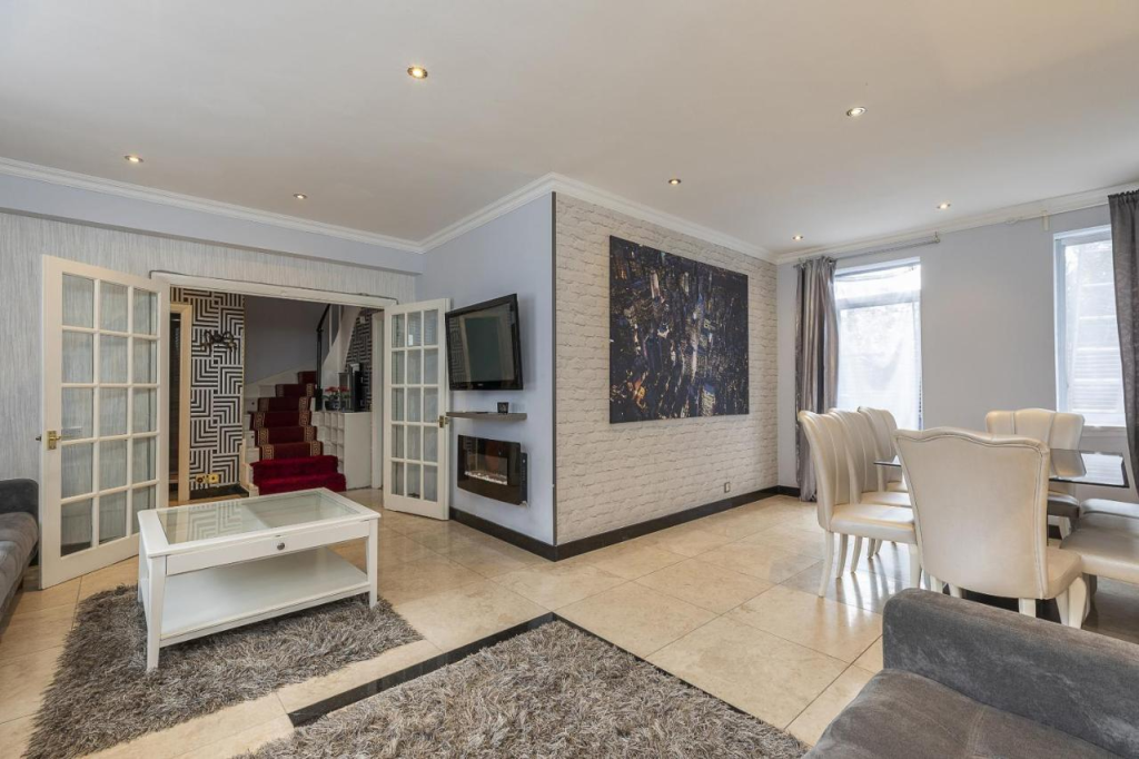 Capture-2568-02-27-161411